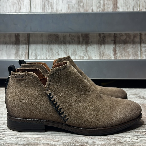 Pikolinos Ordino W8M-8692SO Stone Leather Women’s
Eu41 stitched trim details - Picture 4 of 13